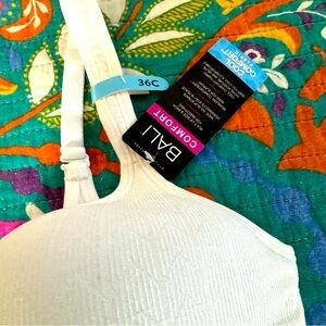 NWT BALI COMFORT COOL SIZE 36C LIGHTLY PADDED